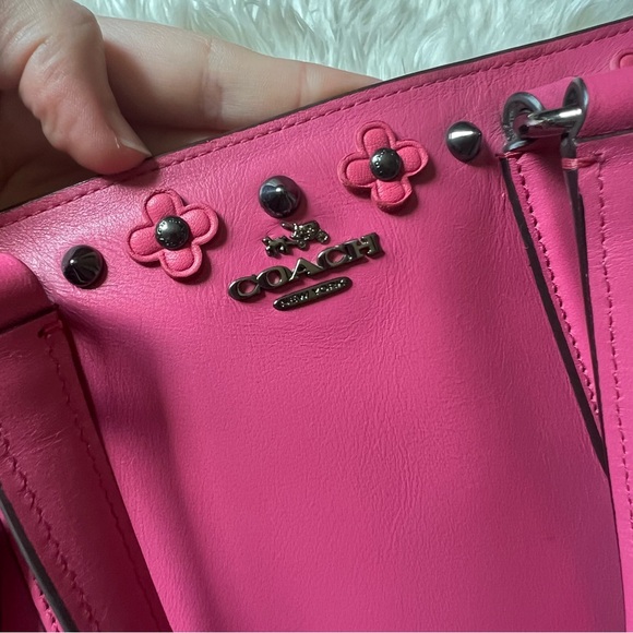 Coach Mini Crosby Carryall Crossbody in Floral Rivets Hot Pink Pebbled Leather 🩷 - Picture 15 of 16